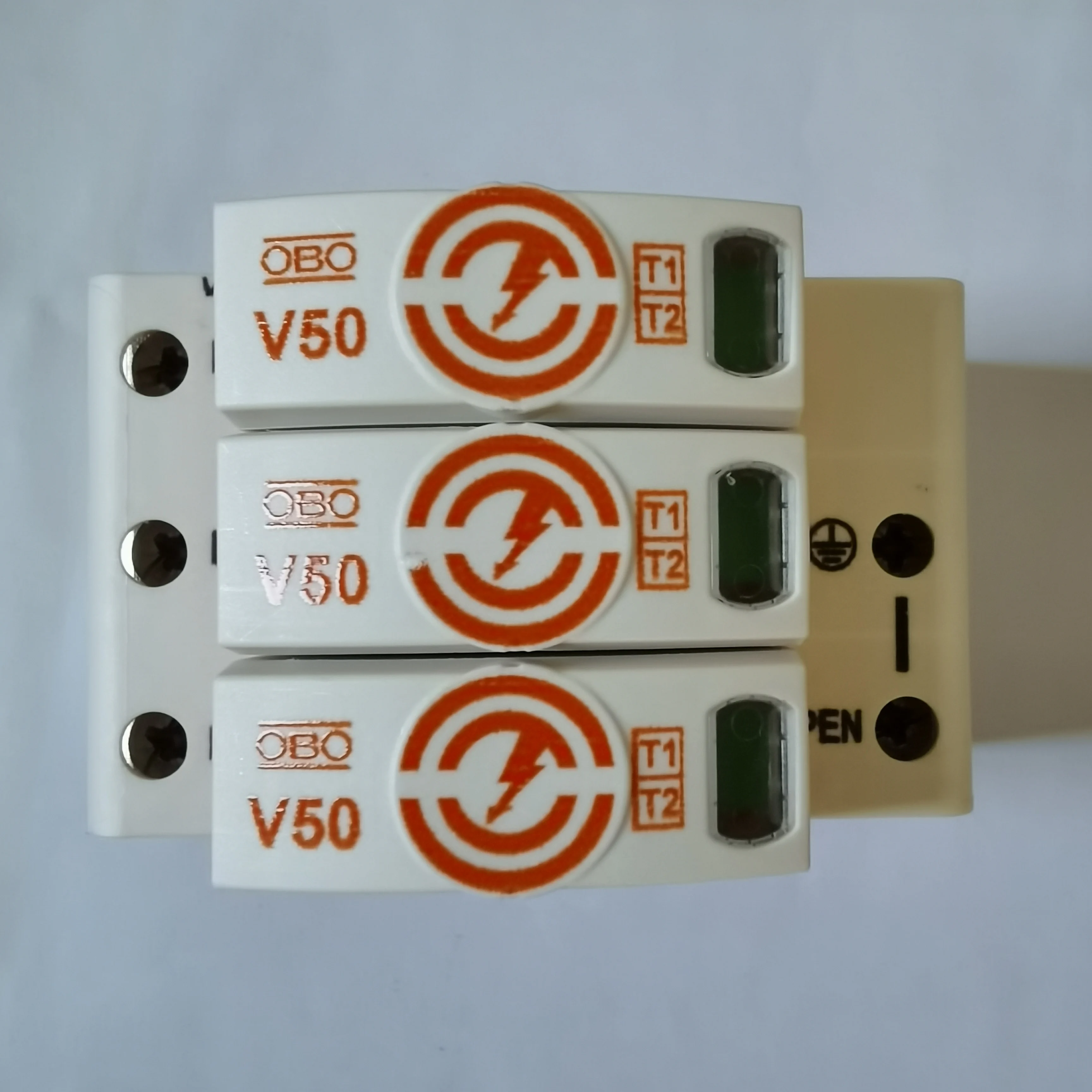 German OBO Lightning Protector 5093509 Power Surge Protector V50-0-320 Original Low Price For Sale