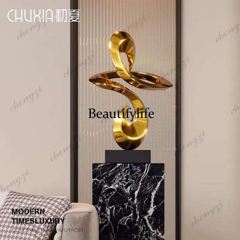Modern art electroplating sculpture floor-to-ceiling ornament hotel clubhouse villa living room TV cabinet next to decoration