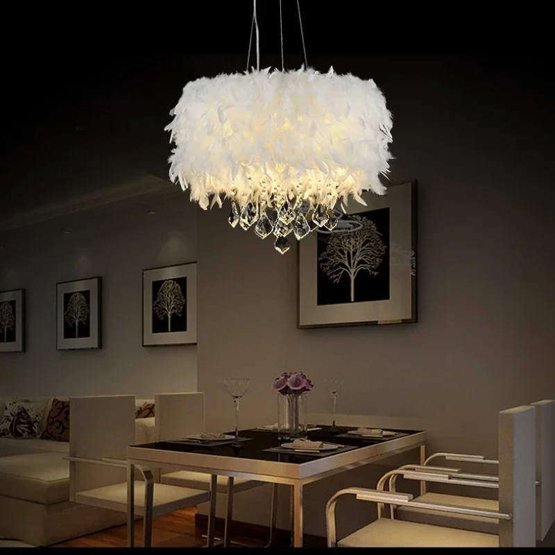 LED Pendurado Iluminação Interior Decoração, Crystal Feather Pendant Lamp para Sala de Estar, Quarto, Cozinha, Princess Room, Novo Design