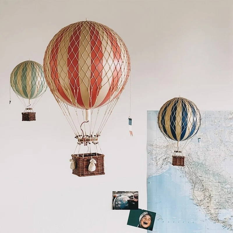 

Hot air balloon pendant children's room decoration gift pendant retro pendant wind chime