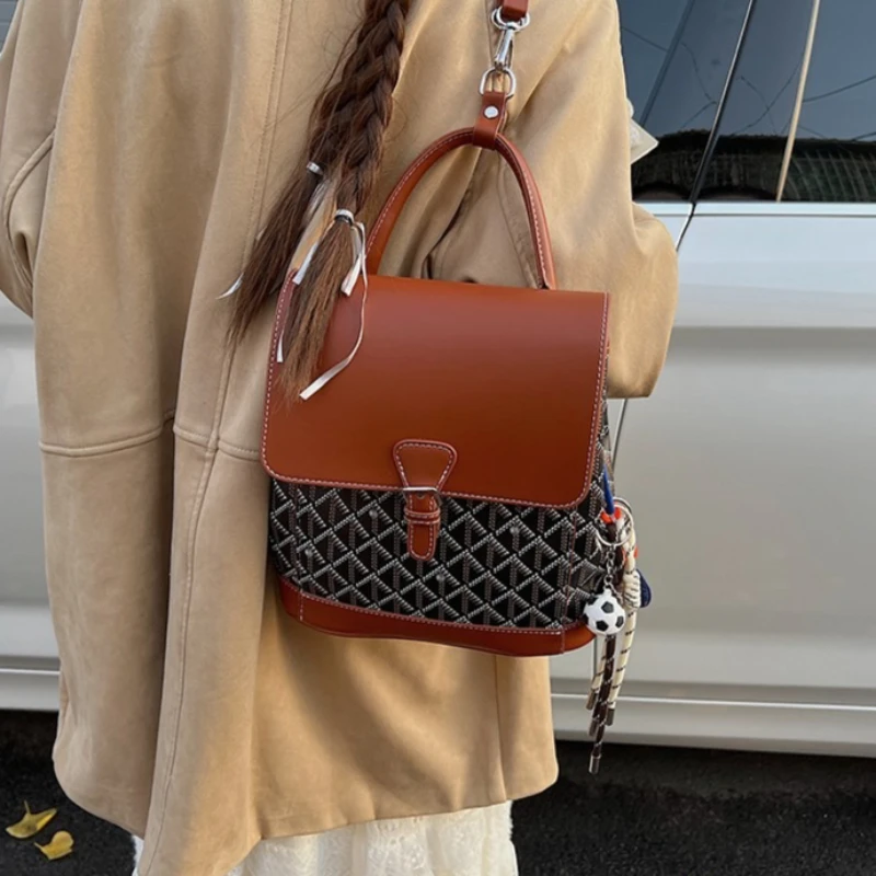 

Elegant Classic Ladies Leather Handbag Crossbody Bag Shoulder Messenger Tote By Luxury Brand Designer For Everyday Use