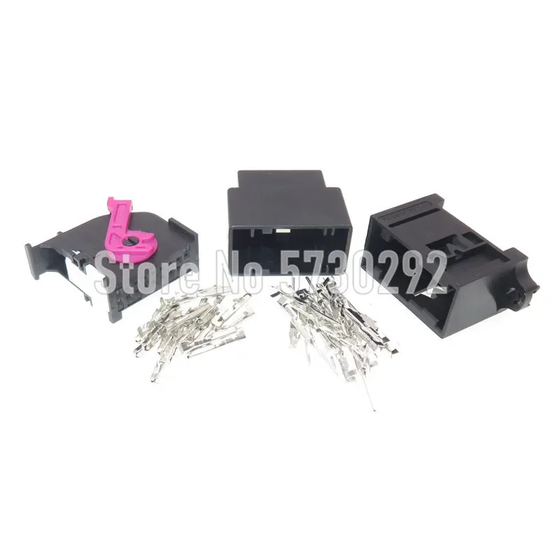18P 5Q0 972 718A ECU 5Q0972718A Wiring Harness Car Instrument Plug Automotive Socket 1-1355154-1 For GOLF Lamando