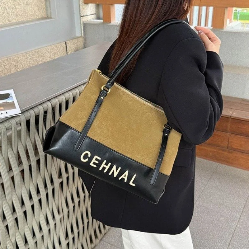 

Premium Ladies Tote Bag Made Of Faux Leather Featuring Trendy Skopje Casual Vintage Lightweight Daily Style​