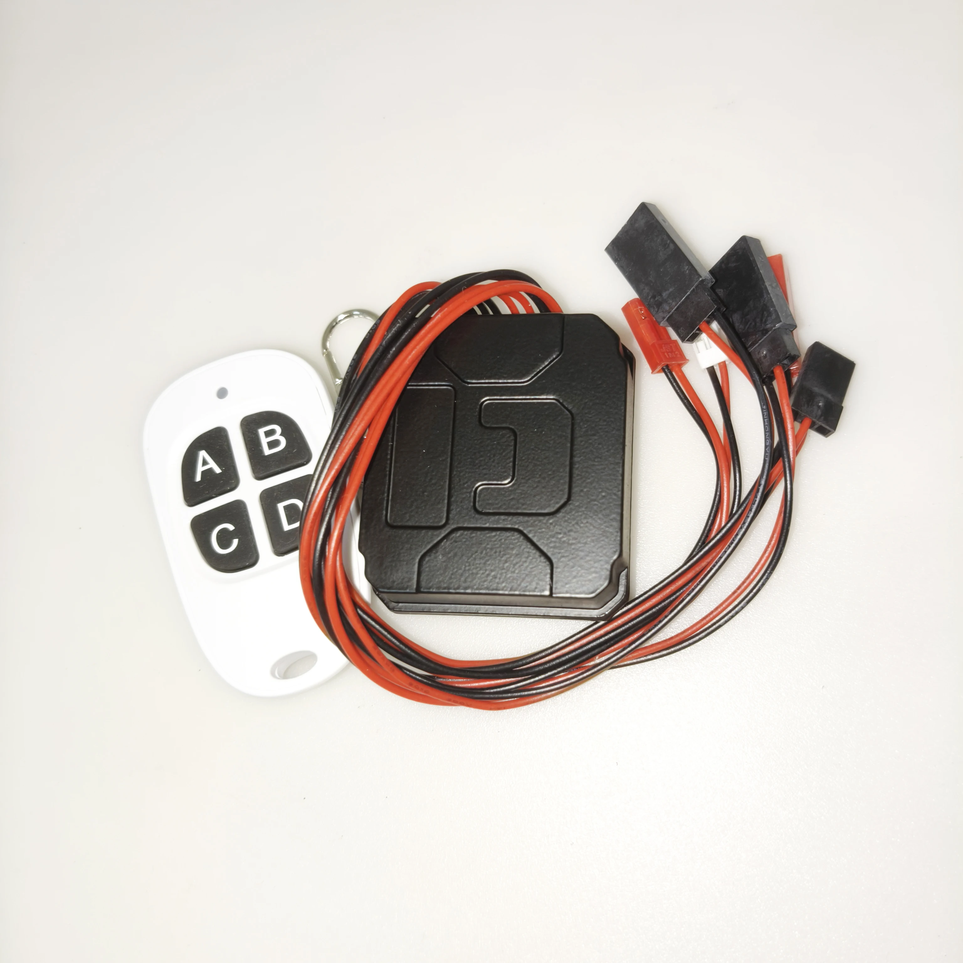 

Winch Controller Wireless Remote Control Receiver LED Switch for Truck Jeep RC4WD TRX4 SCX10 RC Accessories