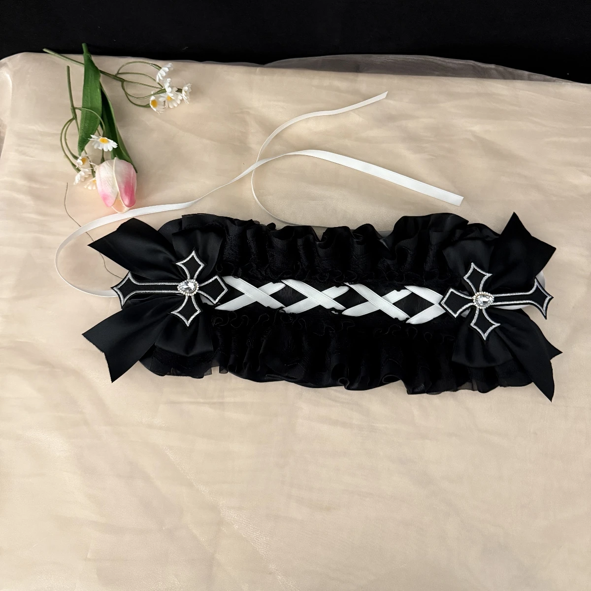 هالوين القوطية نمط رباط شعر النساء الفتيات لوليتا رائع الصليب المشابك مقوس دانتيل عقال