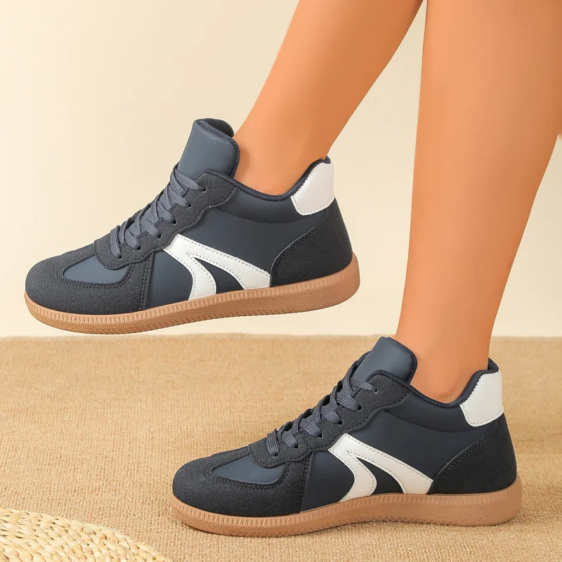 

Large Size High-Top German Training Shoes for Women2025Autumn New Color Block Retro Versatile Casual Shoes