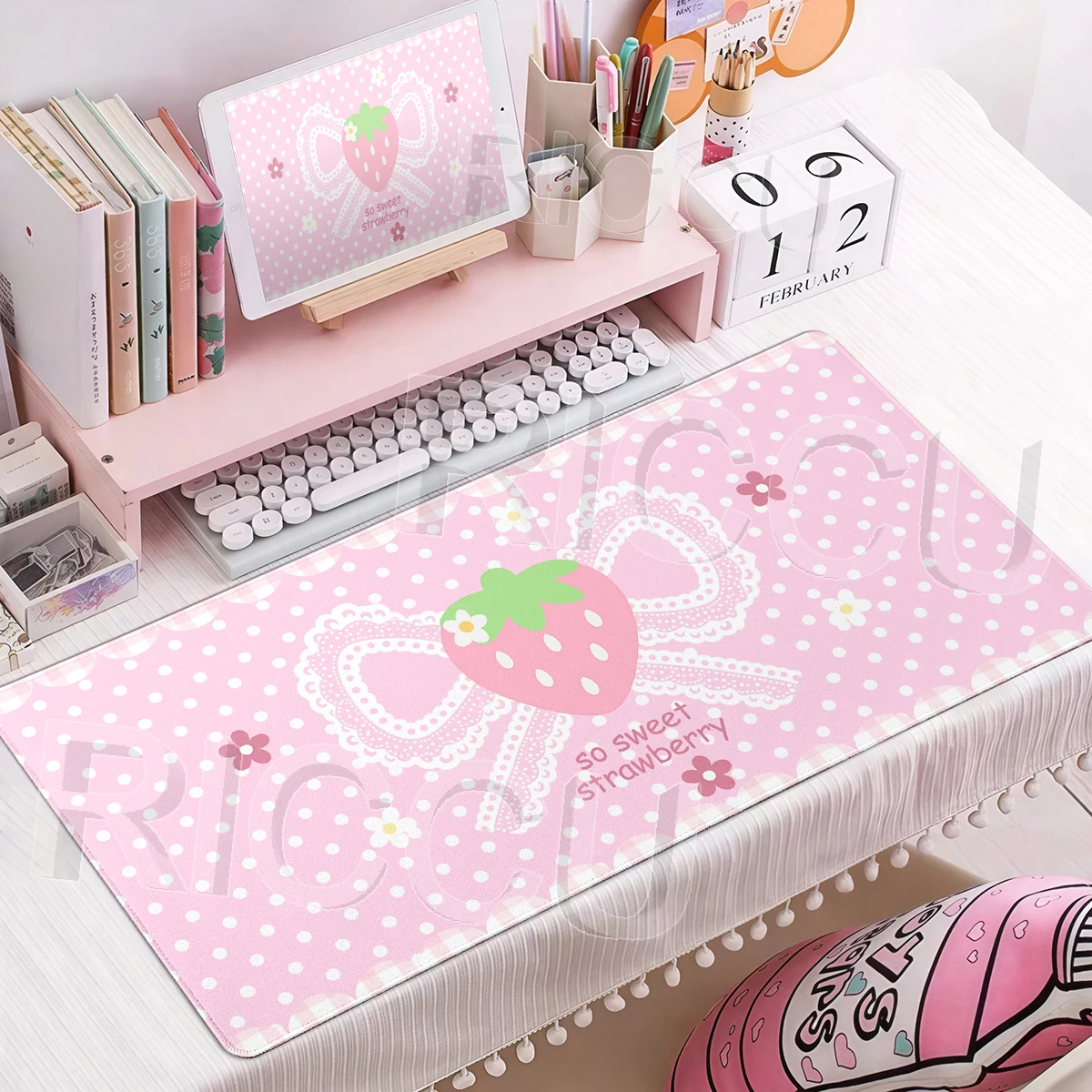 Sweet Pink Strawberry Mousepad Y2K Polka Dots Bow Rubber Desk Mat Laptop Keyboard Extended Pad Office Desk Decort PC Accessories