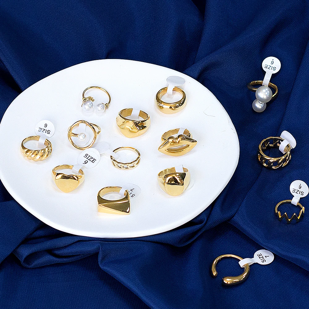 LUXUSTEEL Vintage Golden Color Stainless Steel Rings for Women Geometric Pearl Hollow Stars Fashion Wedding Jewerly Gifts