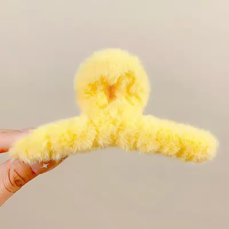 Winter Faux Fur Hair Claw for Women Elegant Acrylic Crab Barrette Hairpin Girl-Hair Accessories Furry Headwear Hair Claw Clip - Image 9