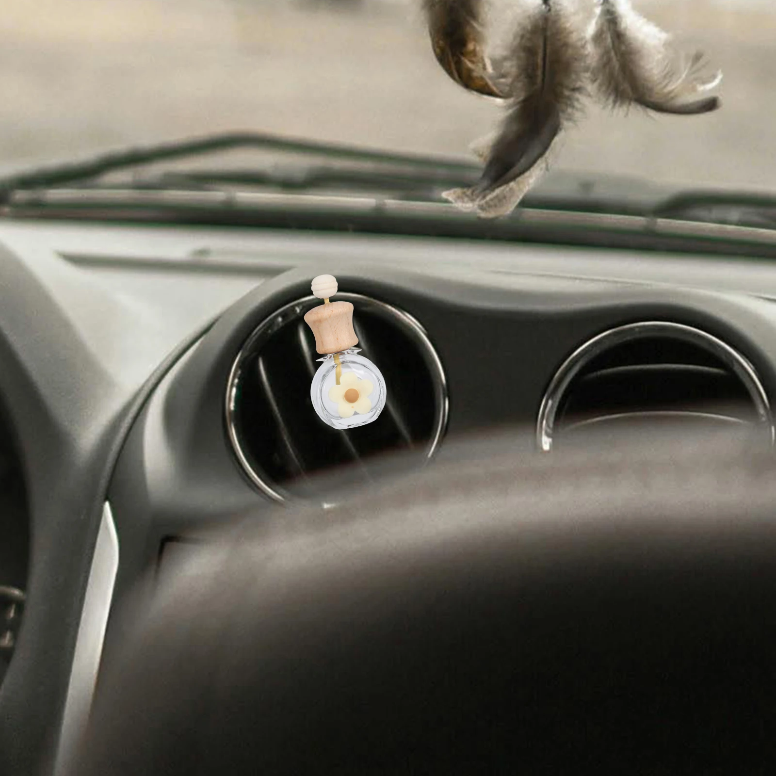 

2pcs Perfume Clip Glass Bottle Car Air Freshener Diffuser Essential Oil Container Durable Fragrance Accessory Auto Home Decor