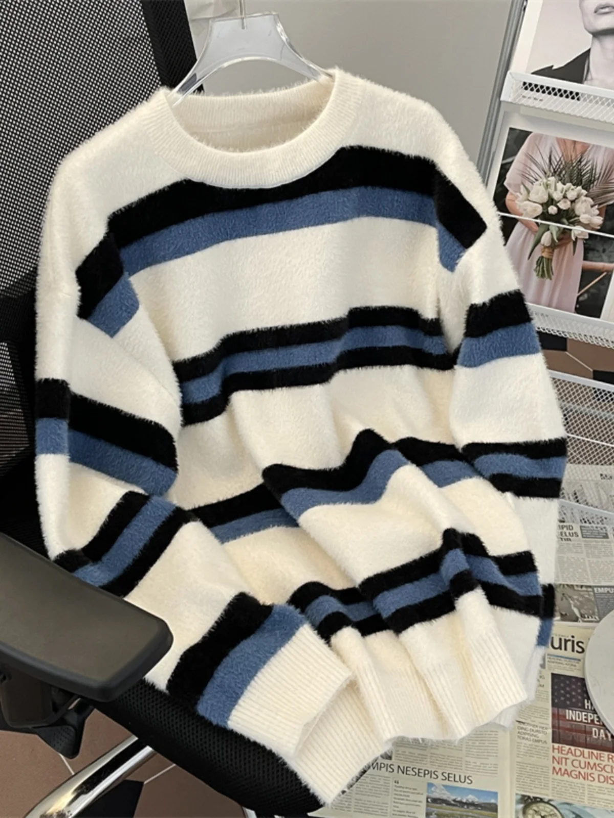 

2024 Autumn Winter Men's New Casual Striped O Neck Jumpers Male Knitted Pullovers Men Oversized Long Sleeve Sweater Tops S105