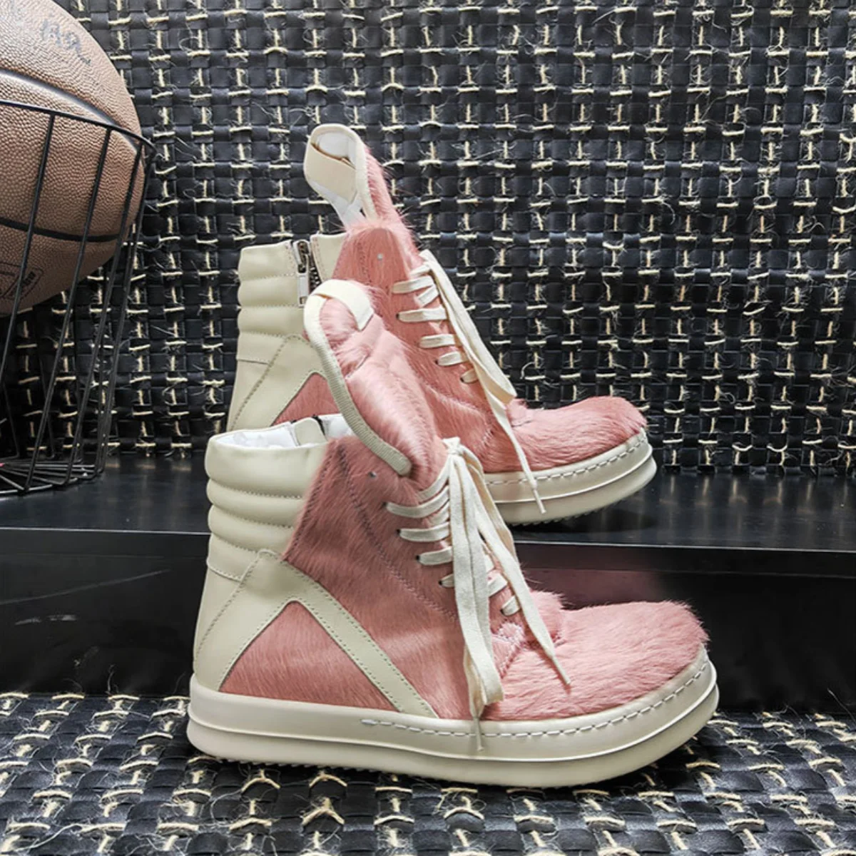 R-o Deigner Men Shoe Pink Horsehair Boots Women High Top Shoes Horse Hair Ankle Boot Casual Sneaker Zipper Lace Up Flat Sneakers