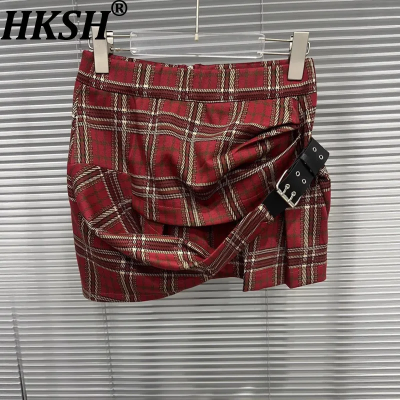 

HKSH 2026, весна-лето, новая женская короткая юбка в клетку, нерегулярная плиссированная с поясом, американская ретро Y2K, уличная одежда, повседневные юбки HK17755