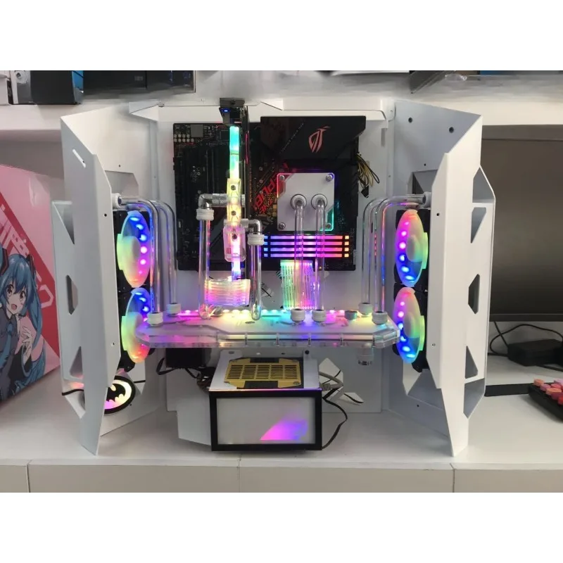 

Split Water-cooled Chassis Looks Good in White.