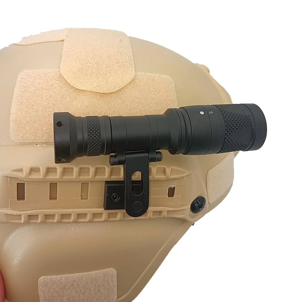 

Tactical SS Precision MAX Helmet Light Mount MICH2000 ARC Helmet Mount With SureFire M300V IR M300B M300C M600B Flashlight