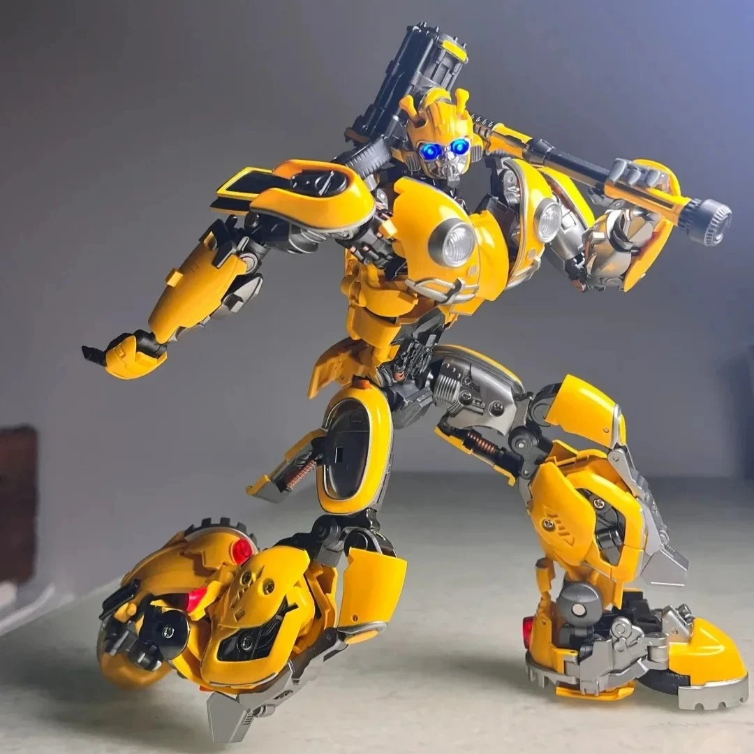 Auf Lager Transformation Spielzeug Meisterwerk CE01 King Bee Knight Vergrößert Legierung Teil Käfer Roboter Modell Action Figur Mit Licht
