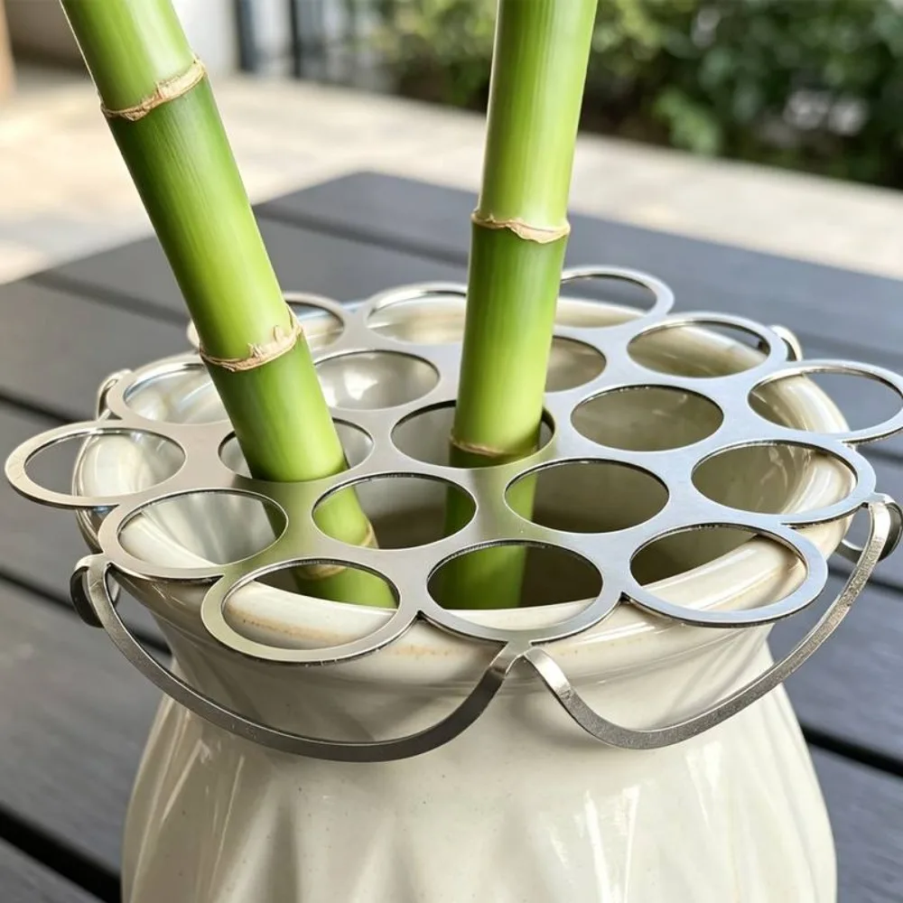 Stainless Steel Vase Flower Fixing Artifact Hollow Out DIY Flower Retaining Support Foldable Flower Arrangement Holder Wedding