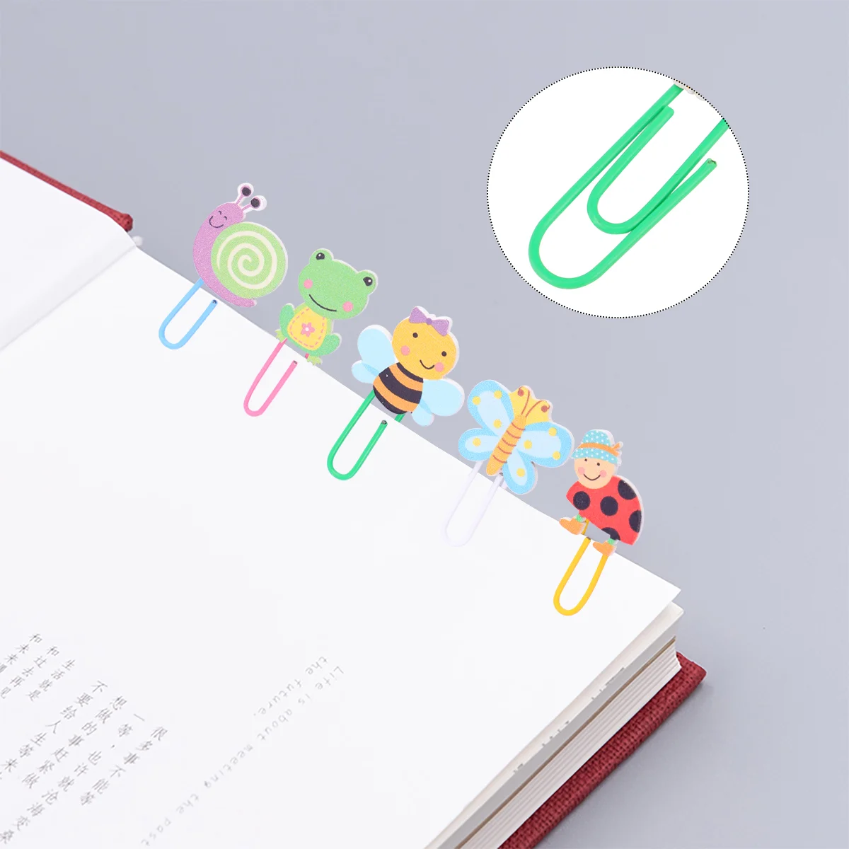 

50pcs Animal Shape Clips Wooden Decorative Paper Clips Clips for Home School Office (1 Pack has 5pcs)