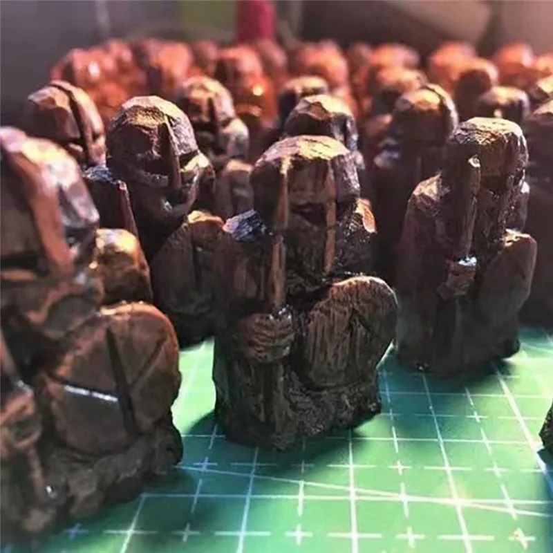 AS96-Set di scacchi da viaggio di lusso: scacchiera e pezzi in resina, gioco di strategia portatile, ideale per i viaggi.