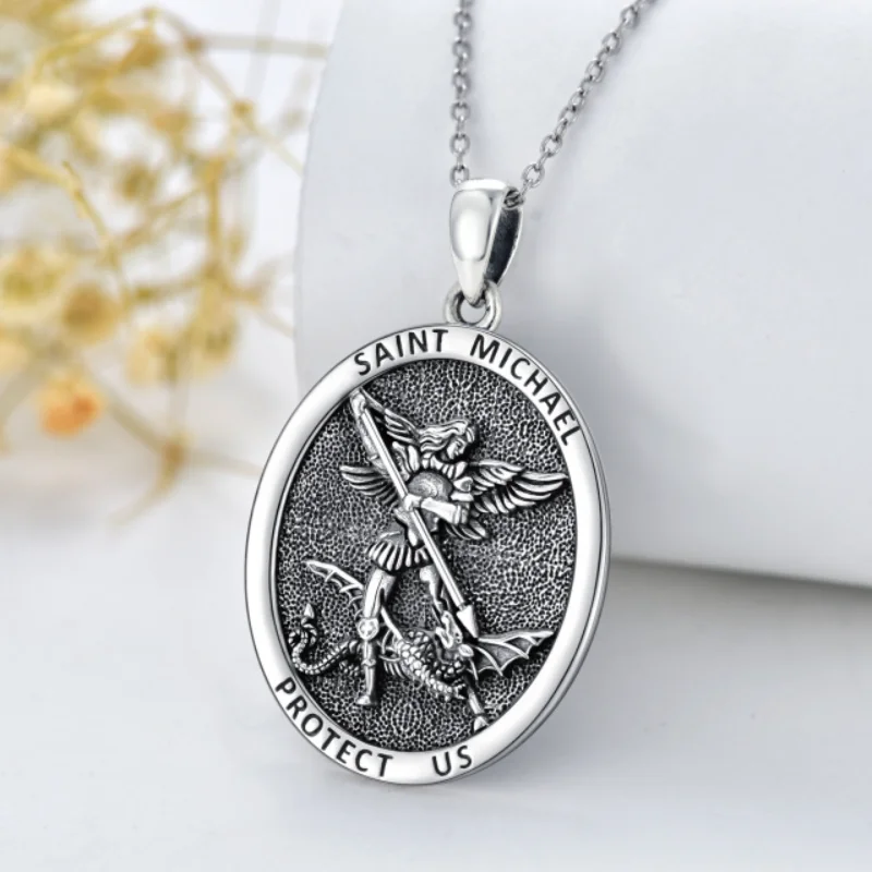 الرجال الموضة الفولاذ المقاوم للصدأ الجولة التسمية سانت مايكل الصليب تمثال قلادة الهيب هوب القلائد للرجال الفولاذ المقاوم للصدأ مجوهرات هدية