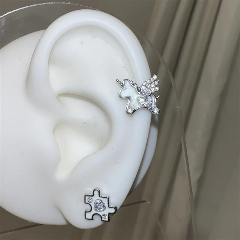 1PCS Silver Color Unicorn Shiny Love Heart Zircon 316L Stainless Steel Ear Bone Nail Fashion Y2K Earring for Women Jewelry Gift