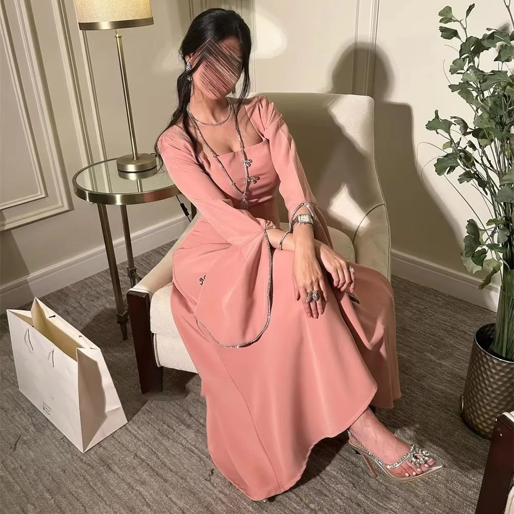 Aangepaste prachtige a-lijn ruches dames galajurk charmante lange mouwen vloerlengte feestjurk kralen dames avondjurk