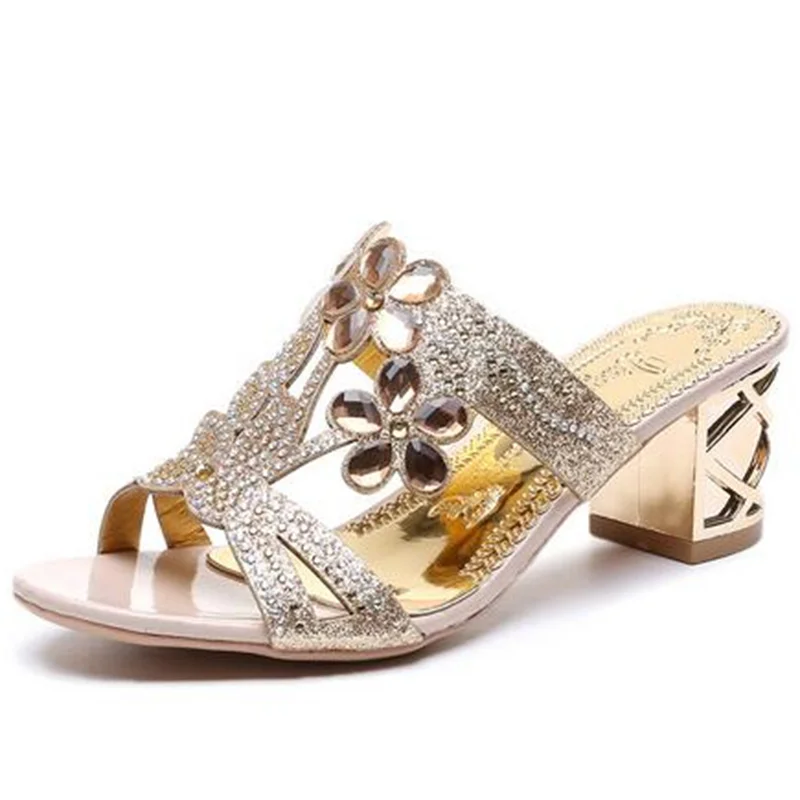 2024 New Summer High Quality Microfiber Rhinestones Slippers Fashion Sandals Ladies Sexy Outer Wear Middle Heels Women Sandals