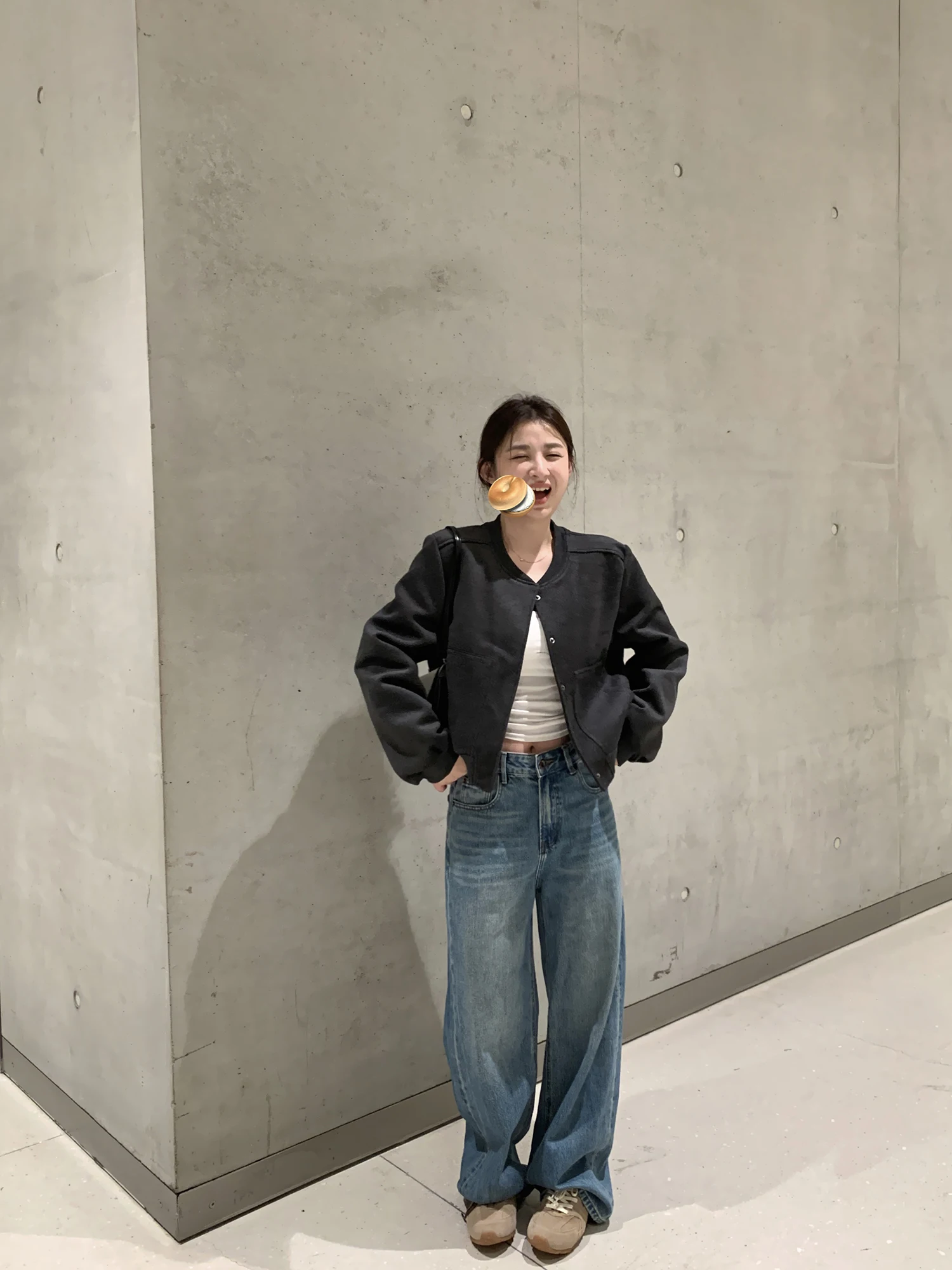 

Slimming Effect Korean Sle Casual Loose ort Woolen Jaet Retro Design Commute Suitable Single Button Long Sve Pure Color