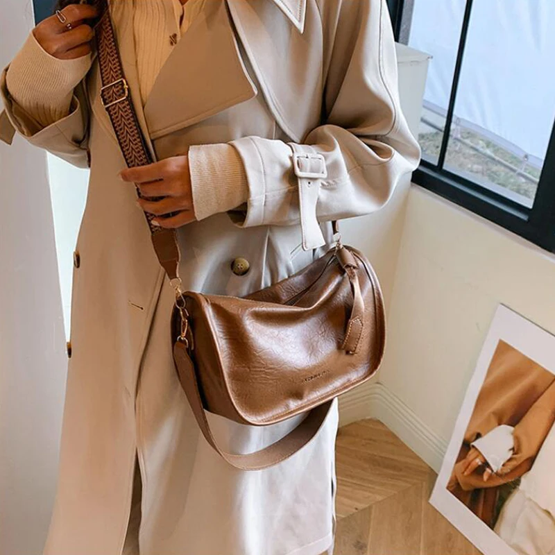 Retro New Fashion Solid Color Crossbody Bag Casual Wide Shoulder Strap Women Small Square Bag Lady Out Shoulder Bag