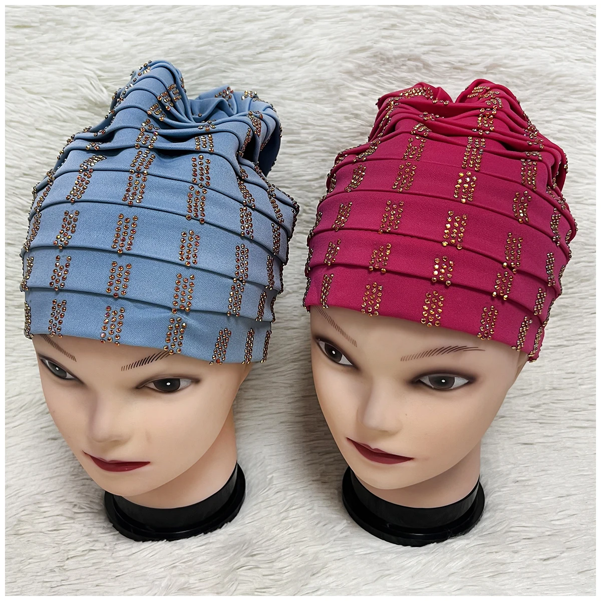 Imagem -06 - Gorro de Strass Monocromático para Mulheres Turbante Feminino Muçulmano Elegante Chapéu de Veludo Quente Boné de Cabelo Indiano Atacado Unid 12 Unid