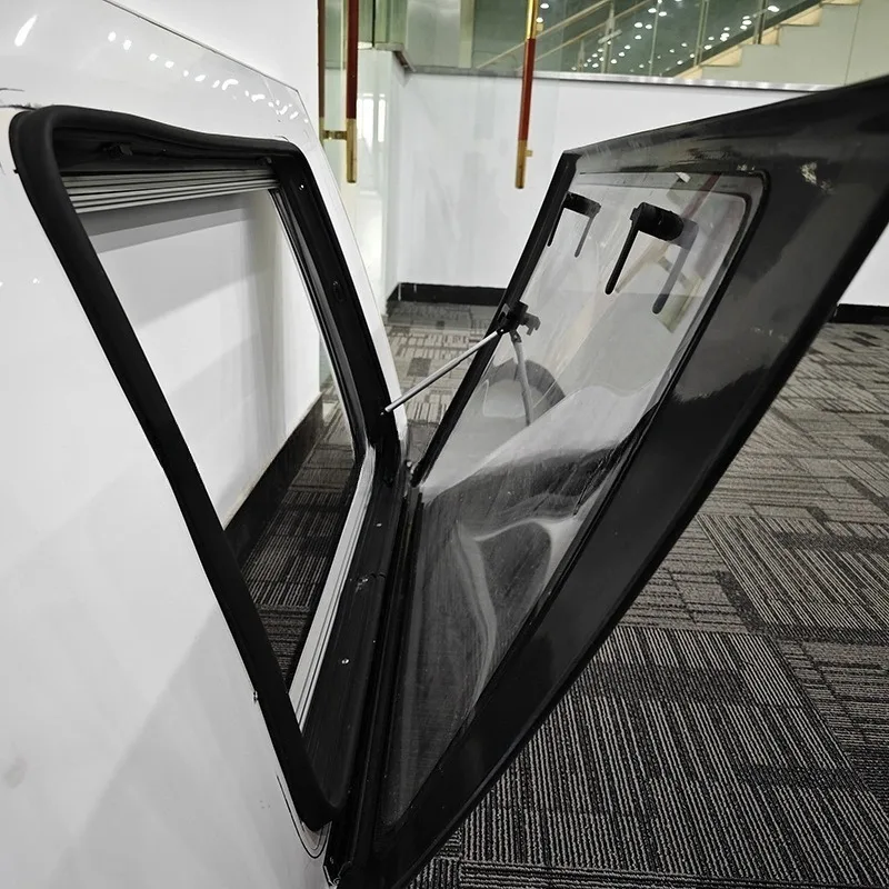 RV Curved Roof Skylight 900*600mm With Mosquito Net Sunshade Curtain R3500