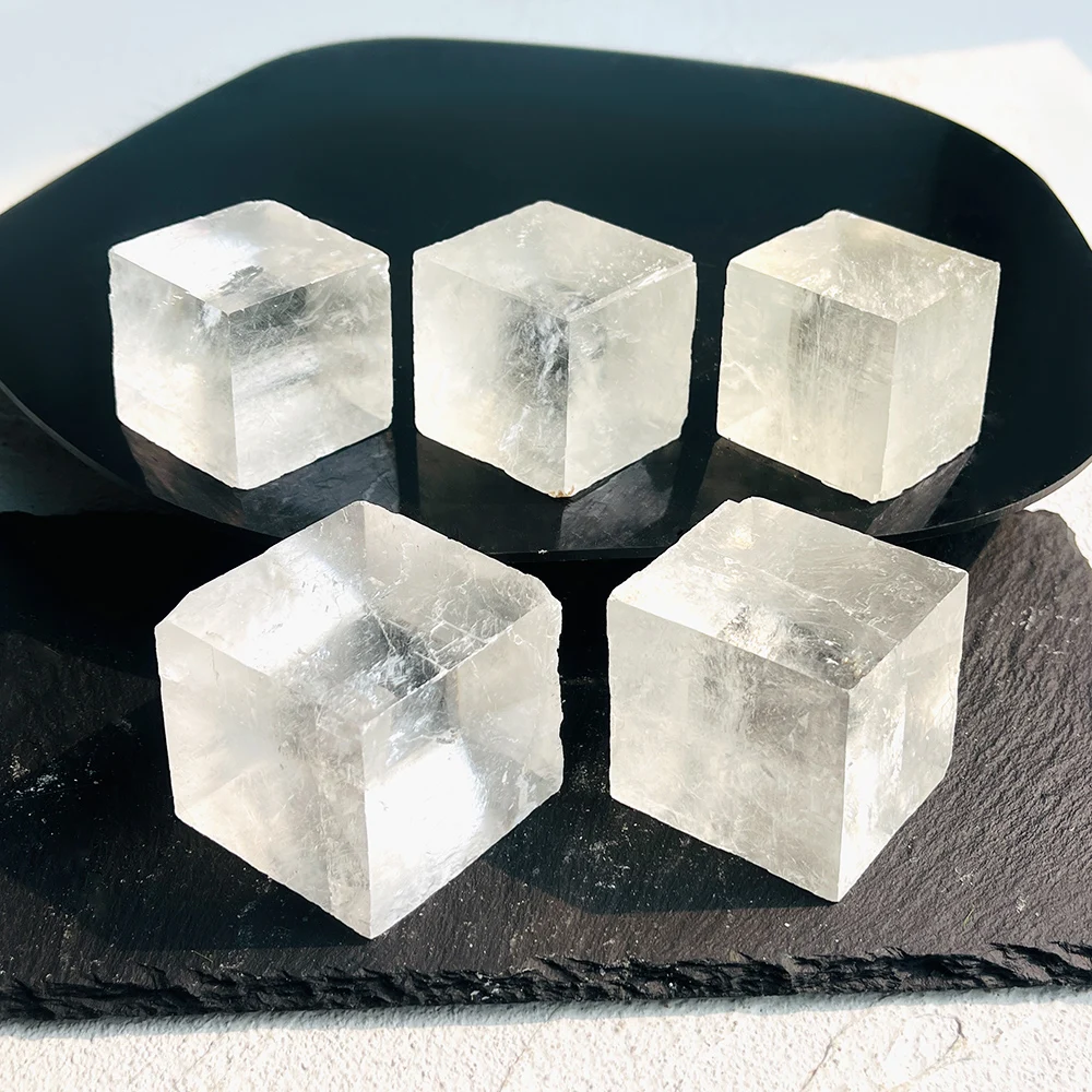 1pc Iceland Spar Clear Optical Calcite Cube, Natural Crystal Rough Stone, Home Decoration, Mineral Specimen, Holiday Ideal Gift view 4