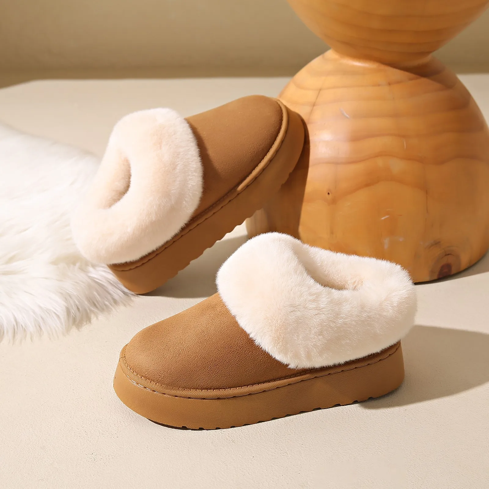 New Winter Home Slippers Full Coverage Heel Couple Style Indoor Outdoor Warm Cotton Shoes Women's Slip-On Plaid Sandals image 4