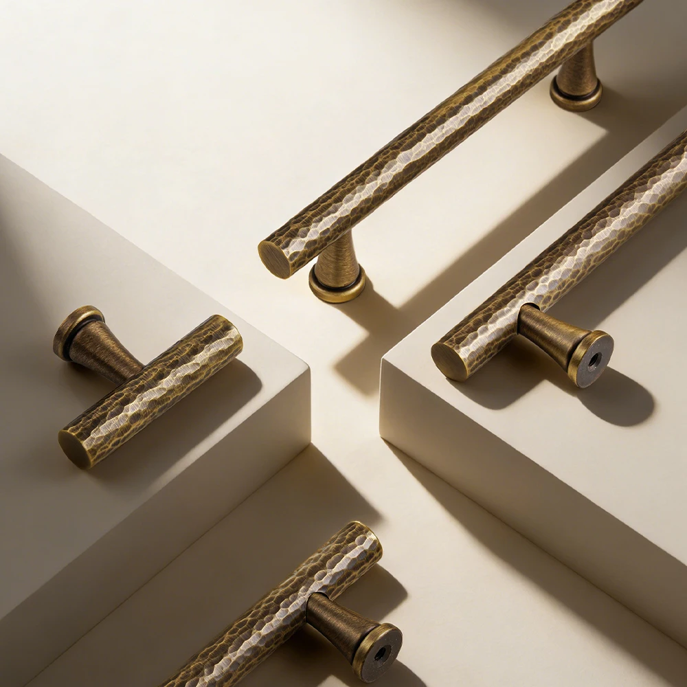 Dooroom Solid Brass Handmade Hammer Patterned Cabinet Drawer Knobs Antique Bronze Furniture Wardrobe Handle