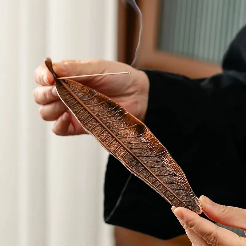 Langer Blattförmiger Räucherstäbchenhalter für Palo Santo Räucherstäbchen Metall-Aschefänger Räuchergefäß für Meditation Yoga Wohndekor Accessoires – Detail 7