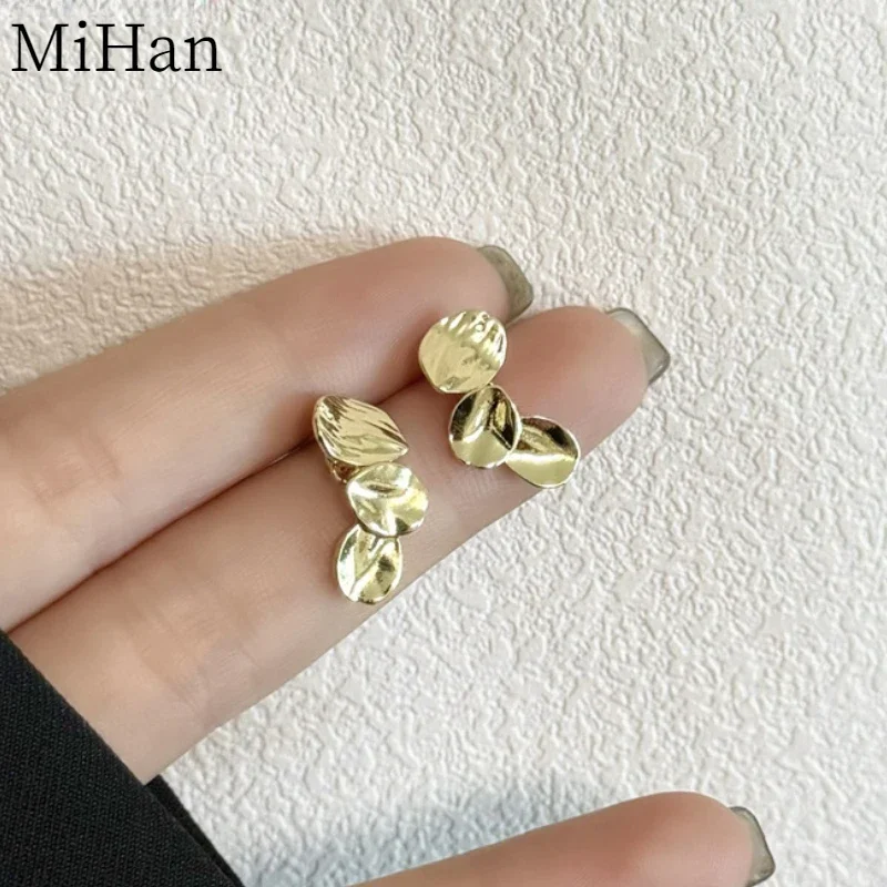 Mihan Modern Jewelry European and American Simply Design Metal 2024 Trend New Earrings For Women Party Gifts Fine Accessories