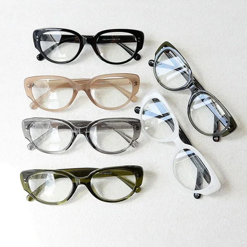 Neutral fertige Myopiebrille 0 ~ -4,0 Transparente Anti-Blaulicht-Myopiebrille AC Cat Eye Computerbrille