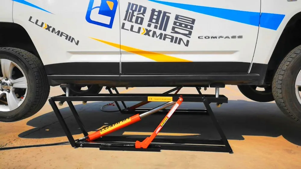 3500KG Hydraulic Lift for Car Wash and Car Beauty Movable Quick Lift Jack Portable Car Lift