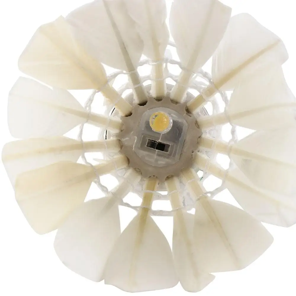 

Темная ночь светодиодный светильник для бадминтона из пенопласта, освещение для бадминтона, шарики, красочный светящийся волан, ночное обучение