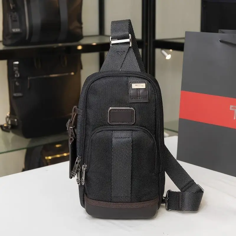 Nylon-Brusttasche für Herren – vielseitige Sling-Packung für Geschäftsreisen und Reisen, kompakt und langlebig 222402