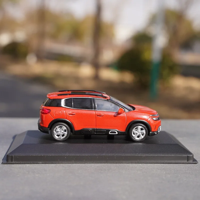 Modèle de voiture en alliage citroën moulé sous pression, échelle 1/43, citroën C5 au-delà de SUV, véhicules de jeu, jouets de collection pour garçons, boîte d'origine