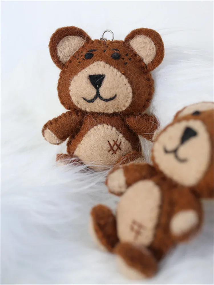 Handmade Japanese Style Funny Bear Keychain Backpack Pendant Couple Hanging Accessories Wool Felt Cute Animal Themed Items