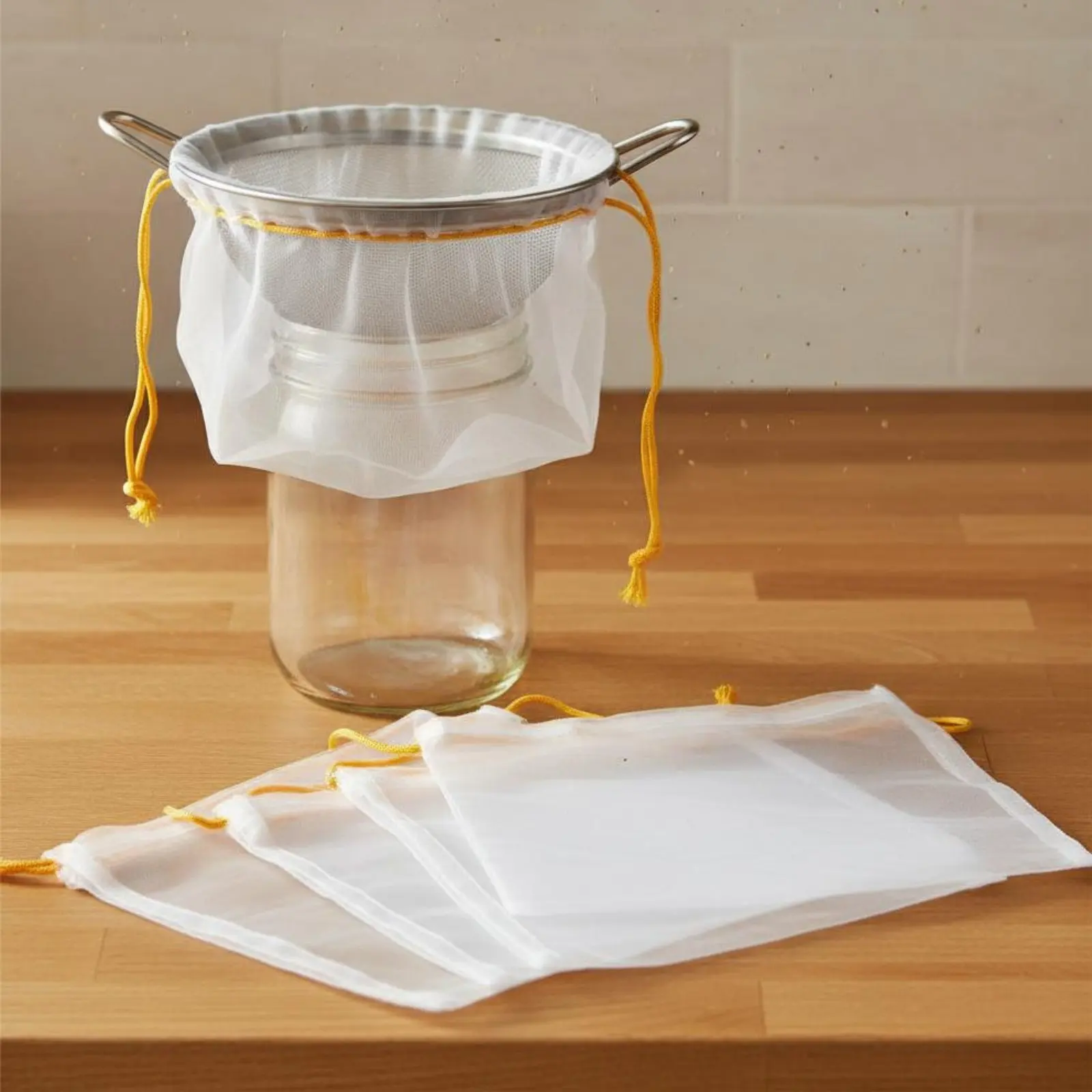4 Pieces Honey Strainer Bag Reusable Super-Fine Honey Strainer Bag Cleanable Easy to Clean for Beekeepers view 5