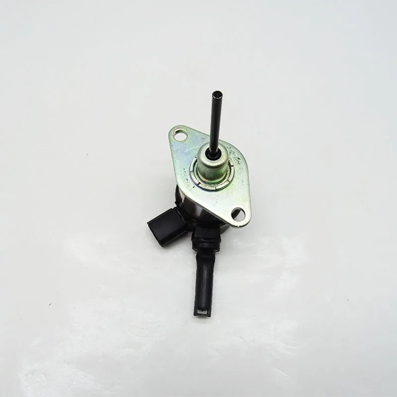 

2PCS Suitable for Kubota engine harvester excavator flameout and oil cut solenoid valve 1A021-60010