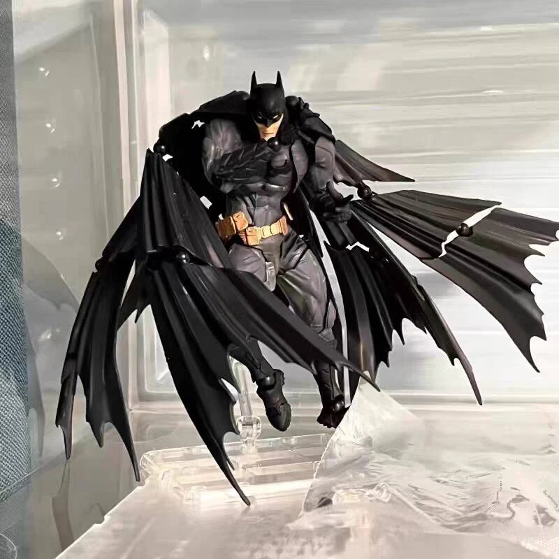 Yamaguchi style Batman full joint movable death attendant toy handle