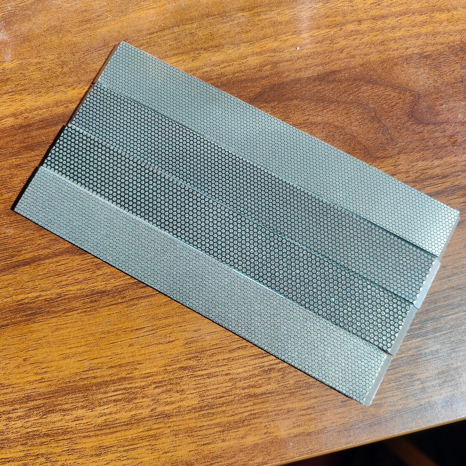 Copper Base & Honeycomb Tech Professional Grade Diamond Sharpening Stone - Ultra-Durable Electroplated Layer, Effortlessly Shar
