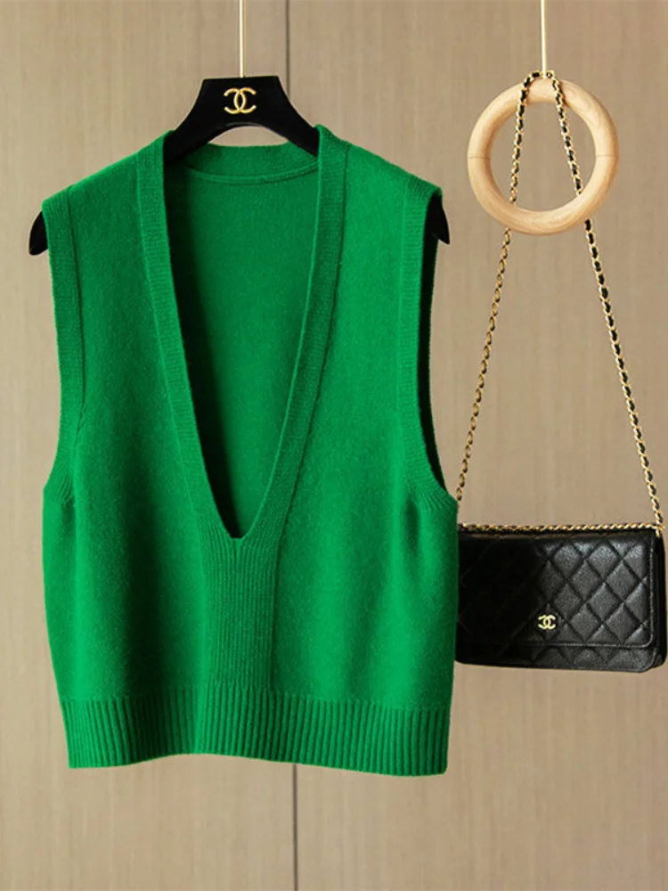 เสื้อกั๊กไหมพรมคอวีแฟชั่น สำหรับฤดูใบไม้ผลิและฤดูใบไม้ร่วง เสื้อกั๊กไหมพรมผู้หญิง ทรงเข้ารูป สวมใส่เป็นเสื้อคลุมได้  ความยาวครึ่งตัว