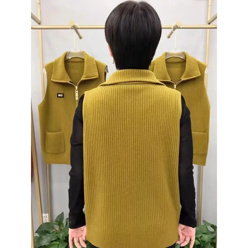 M-5XL Retro Women\'s Corduroy Vest Women\'s Short Coat Spring Fall Leisure Plus Size Sleeveless Jacket Women Loose Korean Fashion