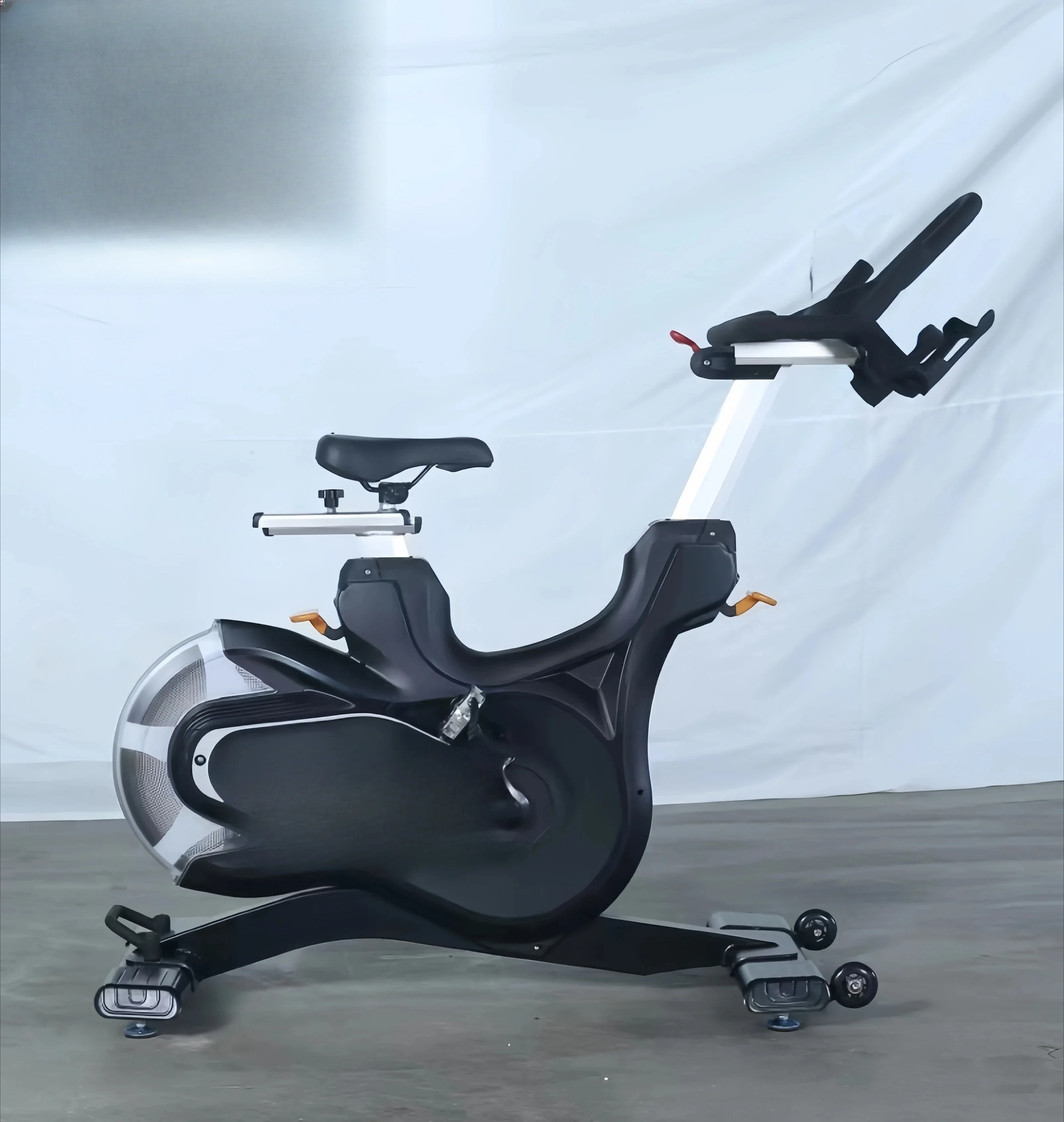 Spinning Bike And Exercise Bike Of Gym Equipment Fitness Bike