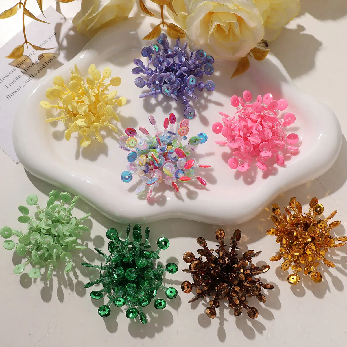 Colorful Sequin Flower Beaded for Clothing Sewing Appliques DIY Jewelry Shoe Flower Bag Pin Decoration Clothing DIY Accessories